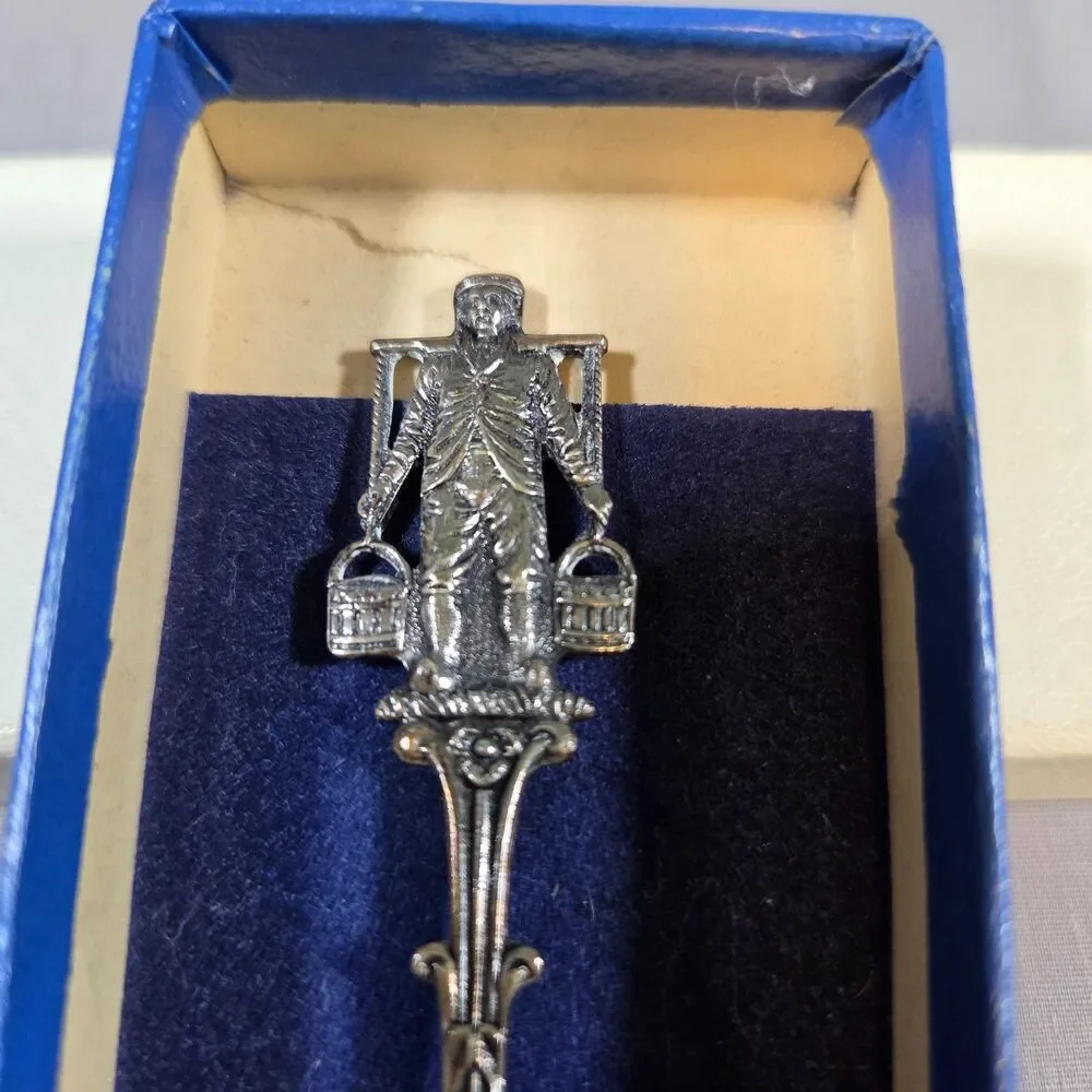 Hooijkaas vintage dutch